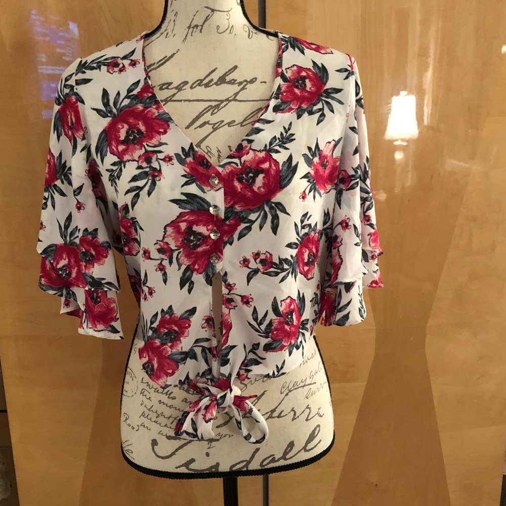 Charlotte Russe Crop top